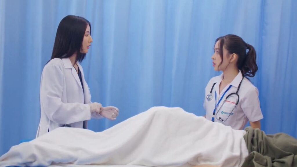 Reverse with Me adds sci-fi and heartbreak to the Thai GL Doctors List with surgeons lost in time and memory.