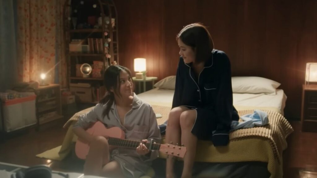Thai GL fan quoting iconic lines from emotional scenes.
