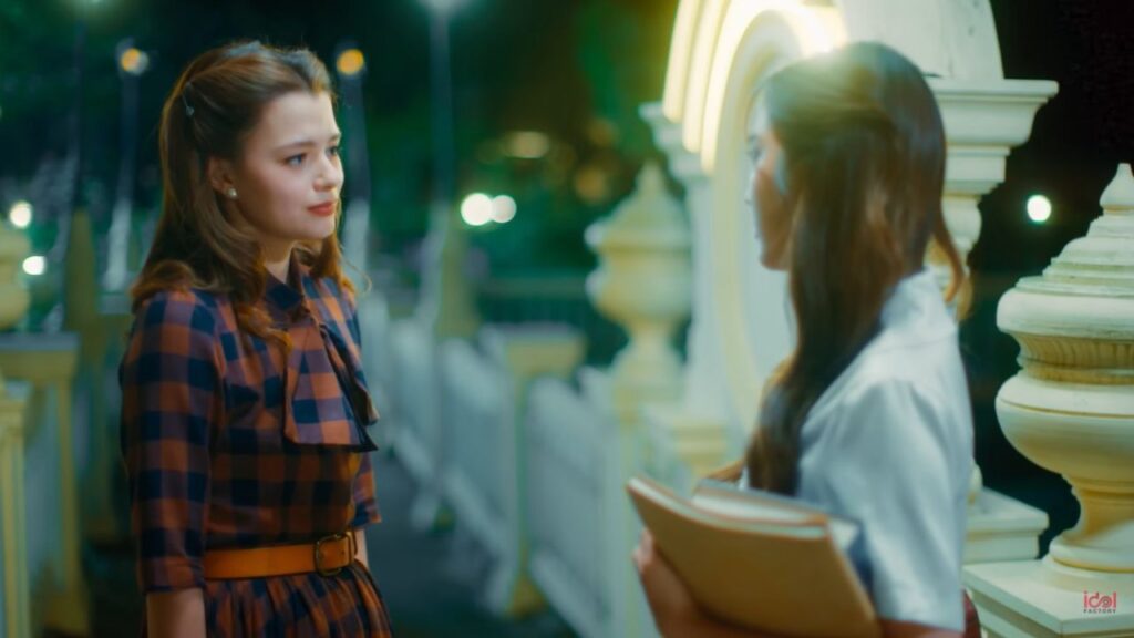 The Loyal Pin tells a tragic tale of duty and love in 1950s Thailand, making it a Thai GL that can make you cry.